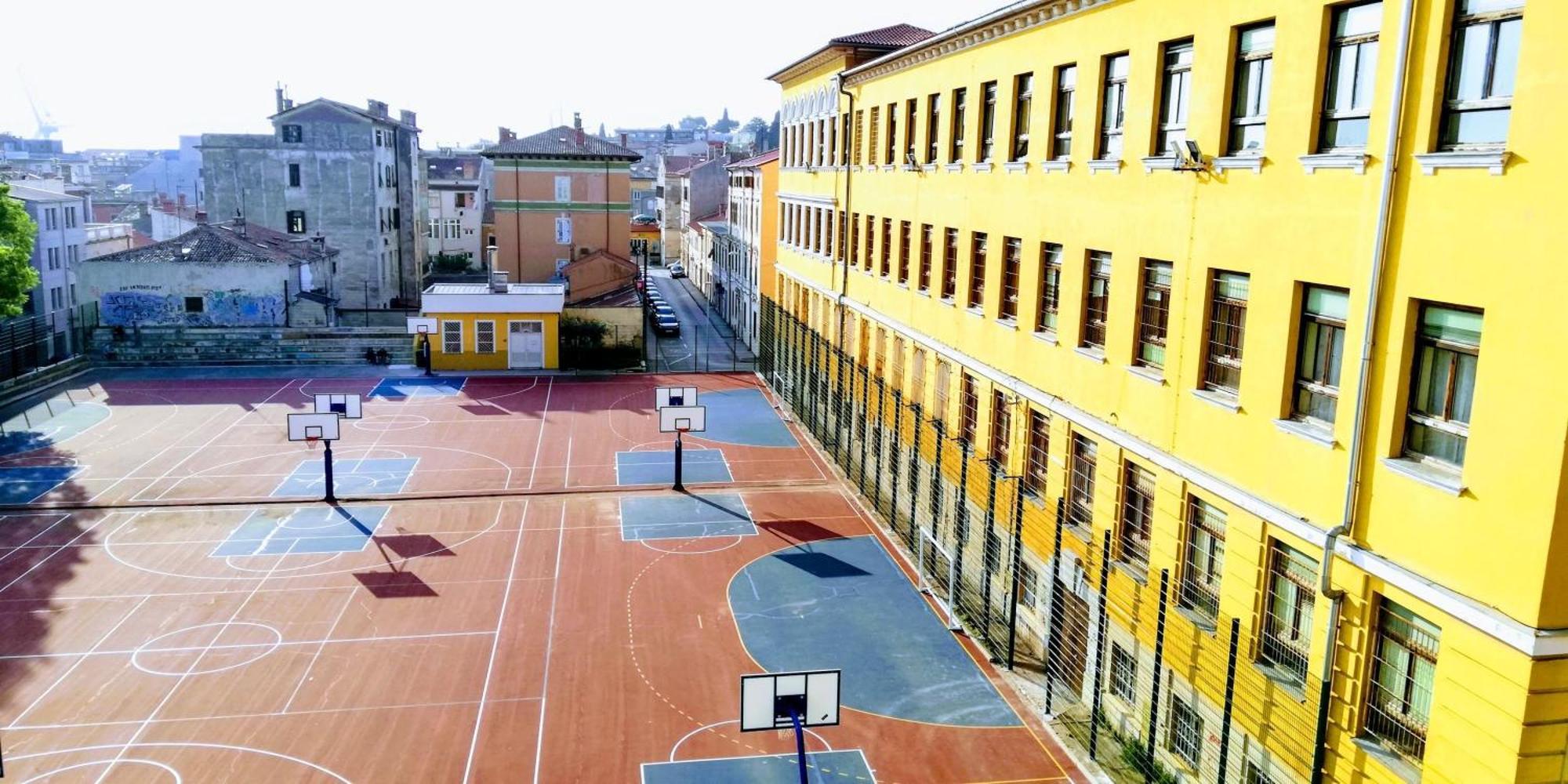 Apartment Pula-center And